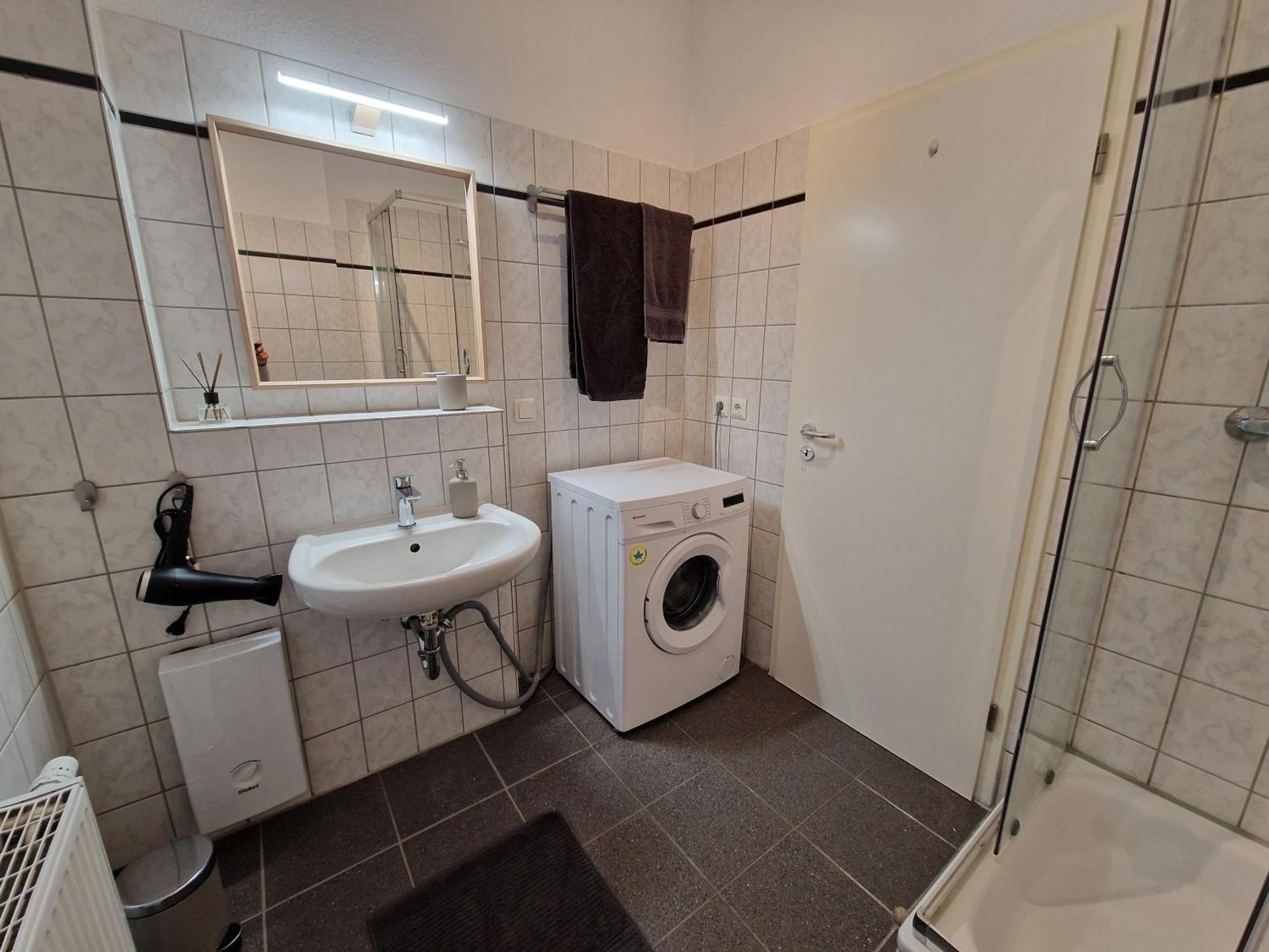 Helle,Zentrale,Gemuetliche Und Moderne Unterkunft Magdeburg Ngoại thất bức ảnh