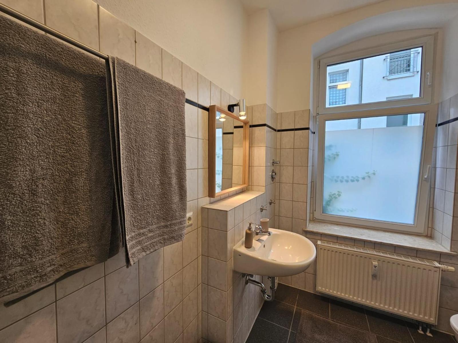 Helle,Zentrale,Gemuetliche Und Moderne Unterkunft Magdeburg Ngoại thất bức ảnh